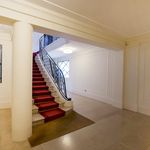 Rent 3 bedroom apartment of 224 m² in Paris