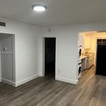 Rent 1 bedroom apartment of 637 m² in Miami