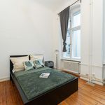 Rent 7 bedroom apartment in Berlin