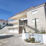 Rent 5 bedroom house of 890 m² in Santa Maria de Belém
