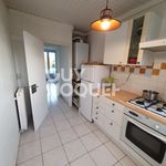 Rent 3 bedroom apartment of 65 m² in Talence