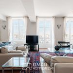 Rent 4 bedroom apartment of 140 m² in LA ROCHELLE