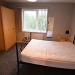 Rent 4 bedroom flat in Manchester