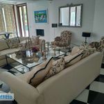 Rent 6 bedroom apartment of 250 m² in Rome