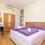 Rent 4 bedroom apartment of 115 m² in Opatija