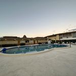Rent 1 bedroom apartment of 642 m² in Palm Springs