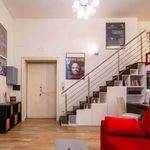 Rent 1 bedroom apartment of 45 m² in Napoli