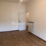 Affitto 3 camera appartamento di 100 m² in Cremona