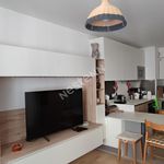 Rent 2 bedroom apartment of 1 m² in Puteaux