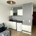 Rent 1 bedroom apartment of 18 m² in NANTEST