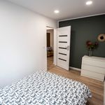 Wynajmij 2 sypialnię apartament z 38 m² w Bielsko-biała
