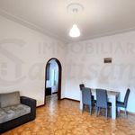 Affitto 3 camera appartamento di 119 m² in Firenze