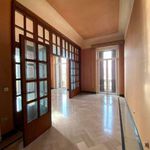 Rent 5 bedroom apartment of 210 m² in Bari