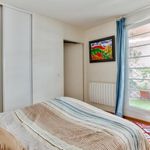 Rent 4 bedroom apartment of 106 m² in Paris