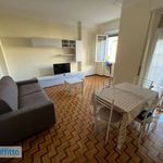 Affitto 2 camera appartamento di 55 m² in Sanremo
