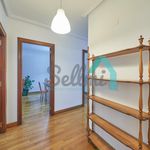 Alquilo 4 dormitorio apartamento de 132 m² en Oviedo