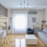 Alquilo 3 dormitorio apartamento de 90 m² en Madrid