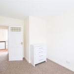 Rent 2 bedroom apartment in Loughton