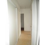 Appartement de 69 m² avec 4 chambre(s) en location à Écouflant