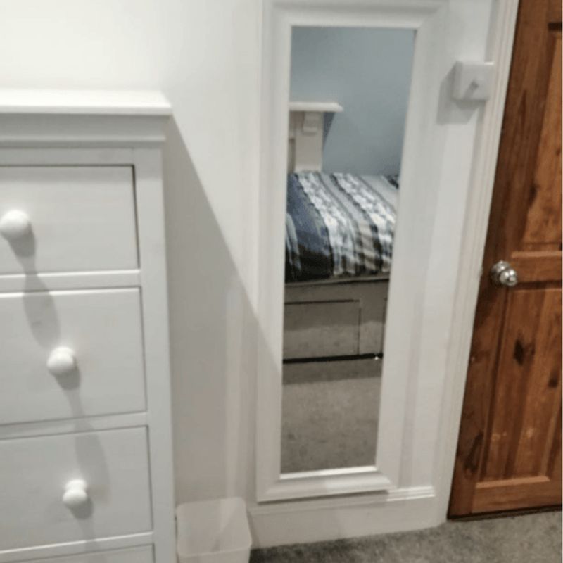 Single bedroom to rent in a lovely  (Has a House)