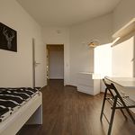 Rent a room of 115 m² in Stuttgart