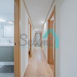 Rent 3 bedroom apartment of 94 m² in Oviedo
