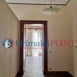 Affitto 1 camera appartamento di 136 m² in Lecce
