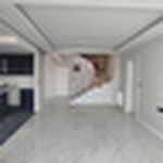 Rent 4 bedroom apartment of 220 m² in Adana