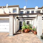 Rent 3 bedroom house of 111 m² in Cape Town