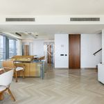 Rent 1 bedroom apartment of 150 m² in Barcelona