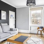 Rent 2 bedroom flat of 62 m² in London