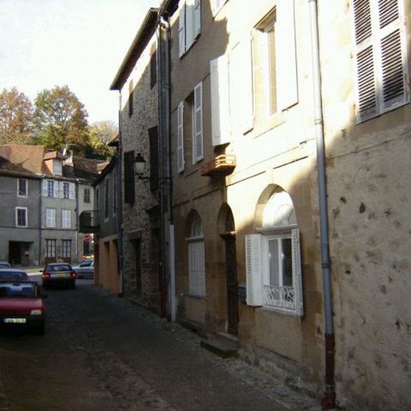 Appartement 2 pièces - 49m² - BEAULIEU SUR DORDOGNE Beaulieu-sur-Dordogne