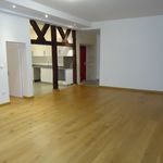 Appartement de 70 m² avec 2 chambre(s) en location à Nevers