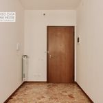 Affitto 3 camera appartamento di 122 m² in Treviso