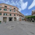 Rent 3 bedroom apartment of 118 m² in Pozzuoli