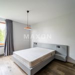Wynajmij 4 sypialnię apartament z 135 m² w Warszawa