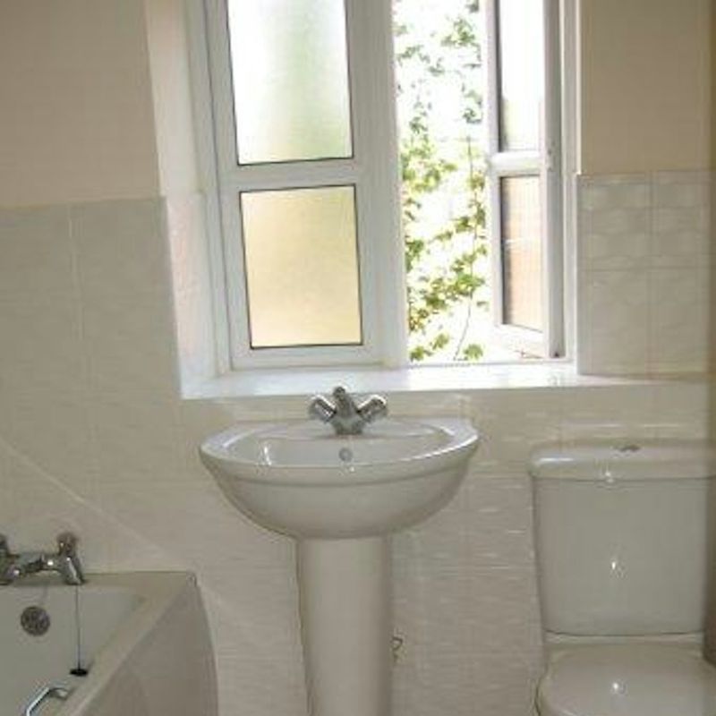 Town House to rent on Hallam Fields Road Birstall,  Leicester,  LE4, United kingdom