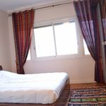 Appartement de 80 m² avec 2 chambre(s) en location à Marseille