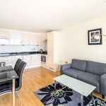 Rent 1 bedroom flat of 540 m² in London