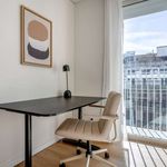 Rent 1 bedroom apartment of 65 m² in Lisboa