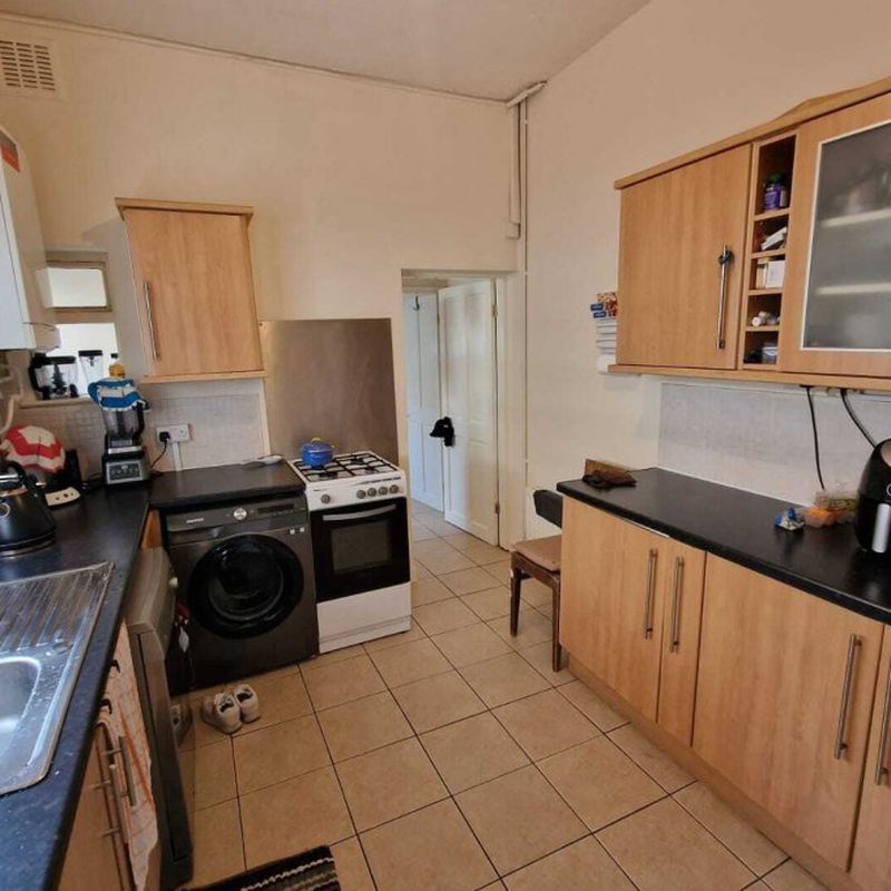 3 bedroom property to let in Drummond Street, Wolverhampton - £1,275 pcm