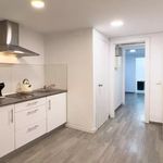 Rent a room of 38 m² in Barcelona