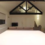 Rent 2 bedroom apartment of 102 m² in Tamworth
