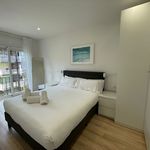 Rent 5 bedroom apartment of 80 m² in Barcelona