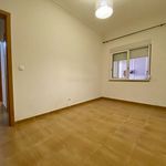 Rent 1 bedroom apartment of 40 m² in Moscavide