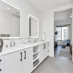 Rent 3 bedroom apartment of 257 m² in Houston