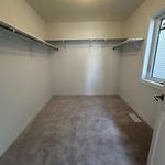 Rent 4 bedroom apartment in Centre Wellington