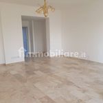 Rent 3 bedroom apartment of 110 m² in Seregno