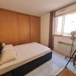 Rent 2 bedroom apartment of 51 m² in Bandol