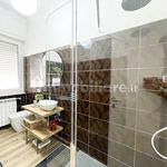 Affitto 5 camera appartamento di 80 m² in Pieve Ligure